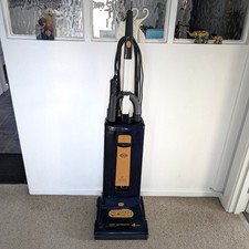 Sebo X4 Extra 1300w Automatic