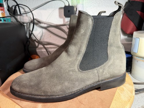 Fiorentini baker hand crafted - hand,