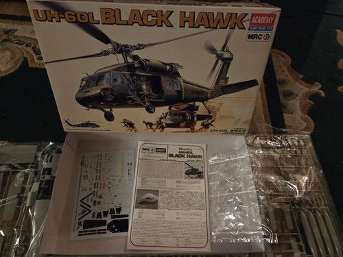Black hawk helicopter - black, academy