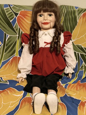 Working Female SIMON SEZ 30"