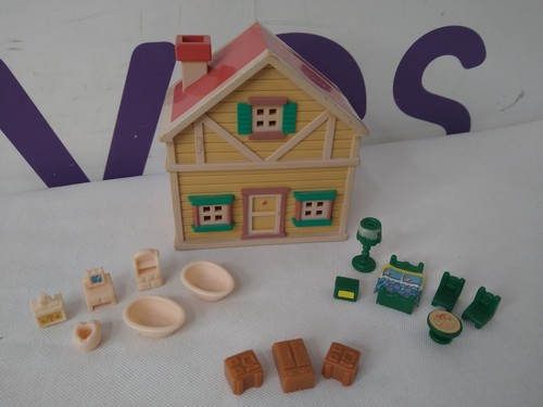 Sylvanian families little - families,