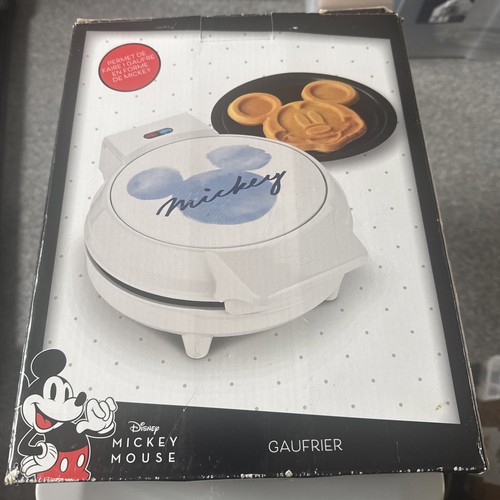 Disney mickey mouse waffle - disney,