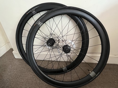 Giant carbon fibre wheel - carbon, 700c