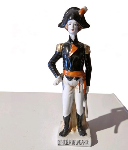 Vintage porcelain officier - vintage,