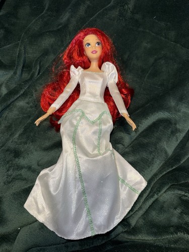 Disney store doll little - disney,