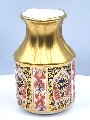 Royal crown derby - old, imari