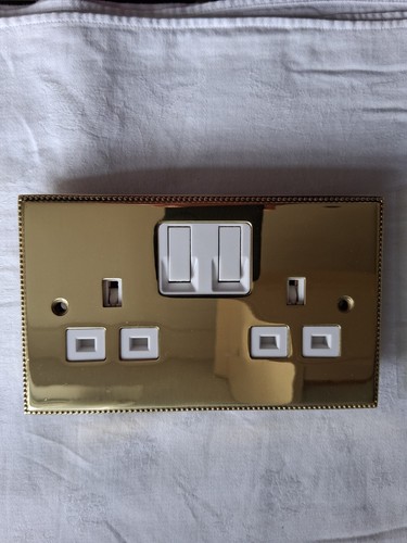 Brassart polished brass twin