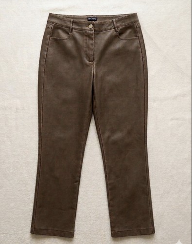 Bnwt prettylittlething brown - bnwt,