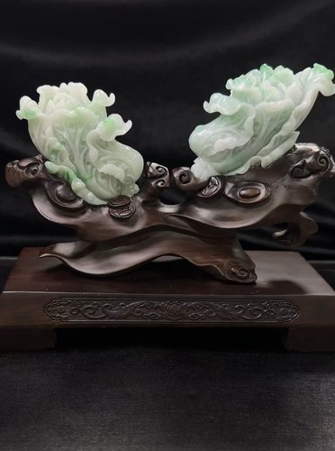Cabbage jade caved - jade,