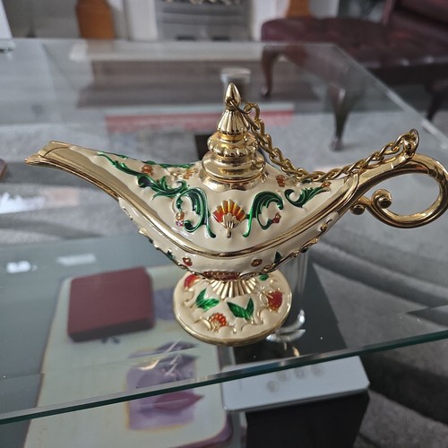 Magic genie lamp trinket box - lamp,