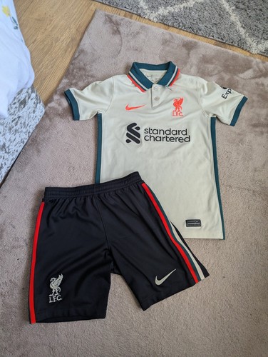 Liverpool away kit shirt - 21/22,