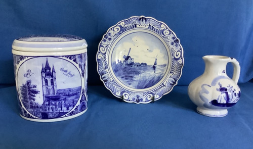 Delft blue hand - delft, ~