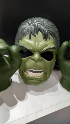 Incredible hulk mask moving - incredible,