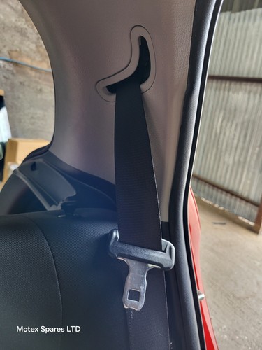 Toyota yaris mk3 rear seat - toyota,