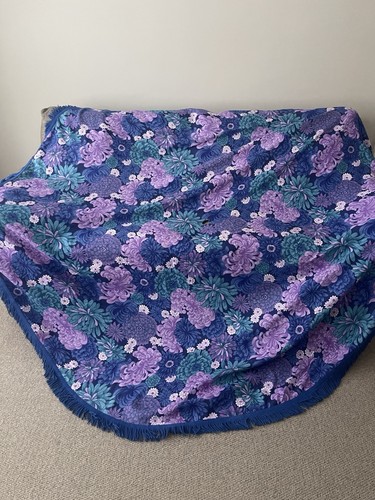 Vintage floral 1970s round - 1970s,