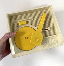 Vintage Fisher Price Children's Record Player With 5 Original Records Japan