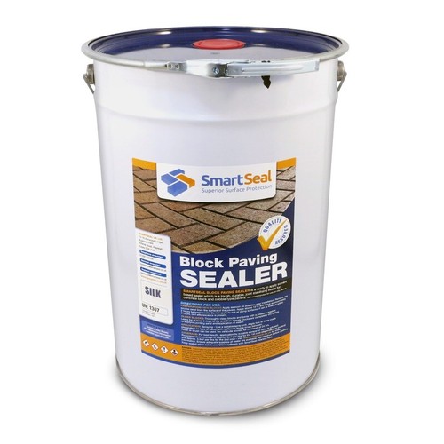 Wet look silk block paving - wet,