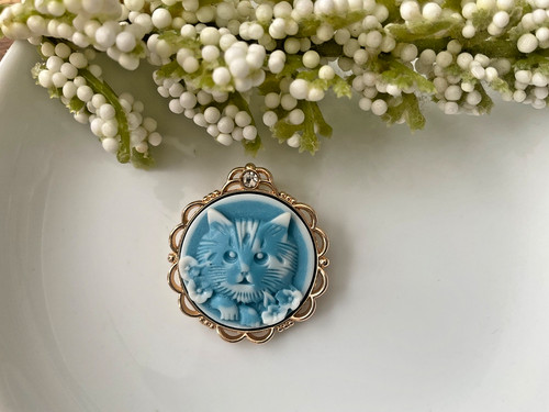Beautiful metal cameo - cameo, cat