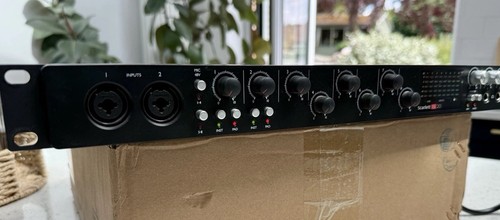 Focusrite scarlett 18i20 usb - scarlett,