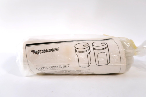 Vintage tupperware salt - vintage,