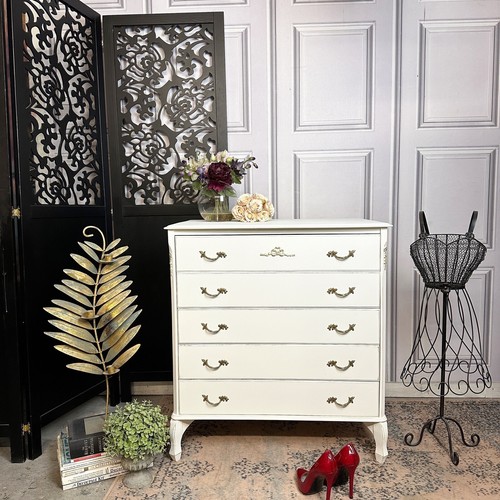 Louis style chest drawers - style, of