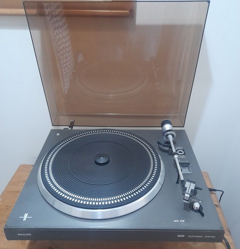 Philips 685 turntable good - philips, turntable,