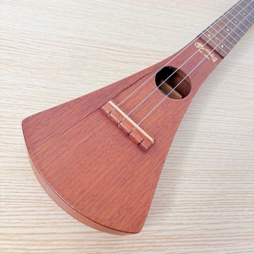 Martin backpacker ukulele - martin, rare