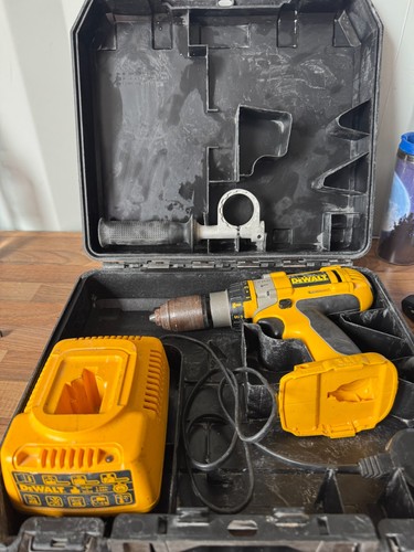 Dewalt dc988 18v cordless - 18v,