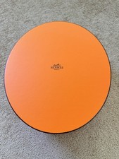 Hermes Oval Large Hat Box New Authentic 11.25×13×6.5 in 