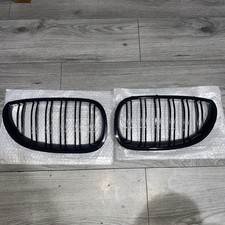 BMW E60 E61 5 Series 2003-2010 Gloss Black Front Kidney Grilles Set ❗️NEW❗️