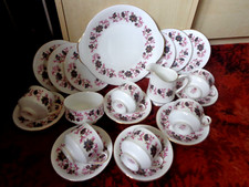 * PARAGON "MICHELLE"  21 Pc