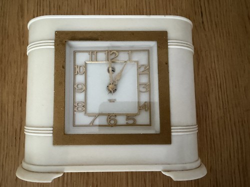 Art deco vintage smiths - art,