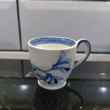 Antique First Period Worcester "Narcissus" Porcelain Tiny Coffee Cup c.1770 