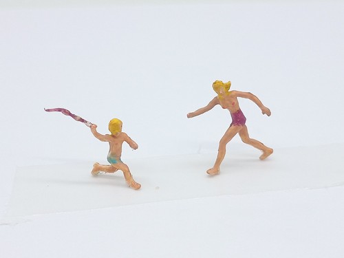 Preiser figures topless - topless, lady