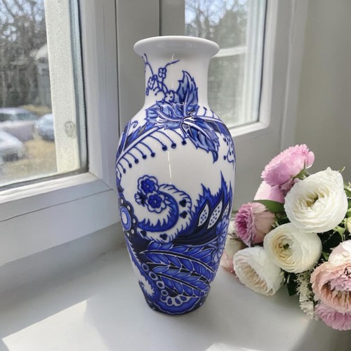 Old tupton ware blue - old, white