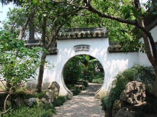 Chinese garden moon gate - moon, /