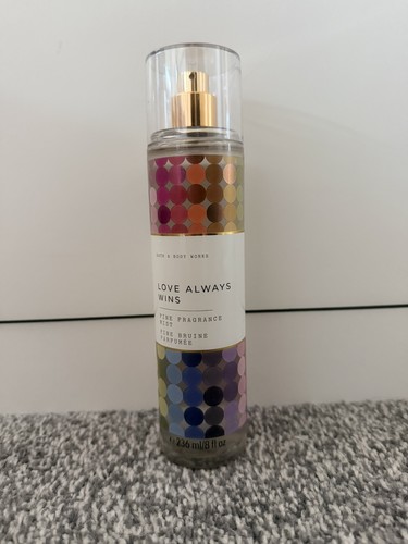 Bath body works love - &,