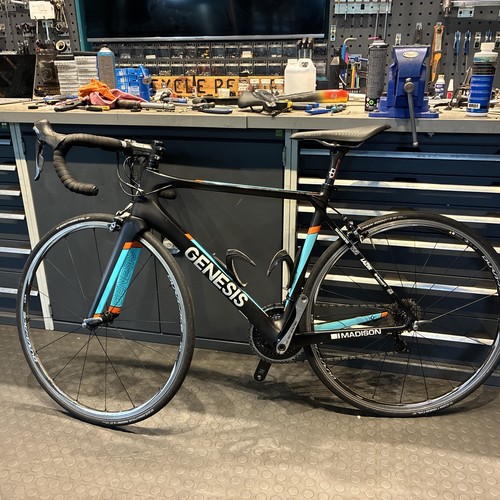 Genesis zero 2016 - zero, dura-ace