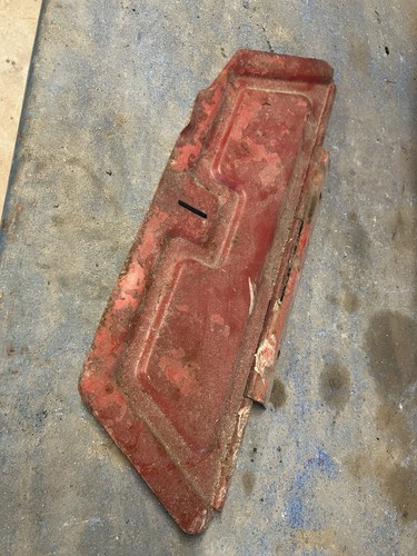 Massey tool box lid - massey,