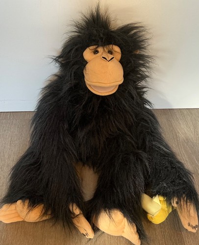 Very large ventriloquist - large,