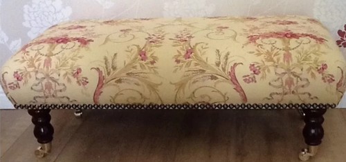 New footstool laura - a,