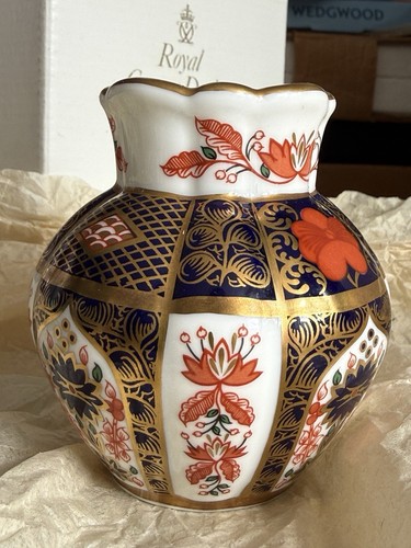 Royal crown derby old imari - derby,