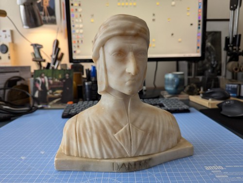 Alabaster bust sculpture of - alabaster,