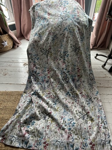 Laura ashley pointon fields - ashley,