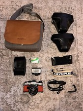 OLYMPUS OM10 35mm Film Camera