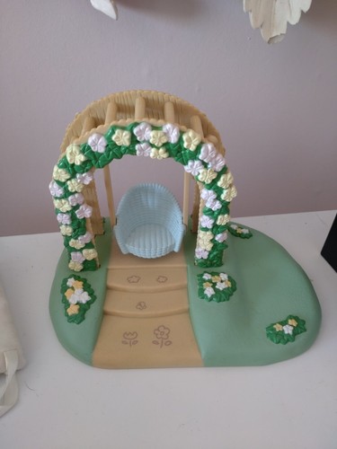 Sylvanian families garden - sylvanian,
