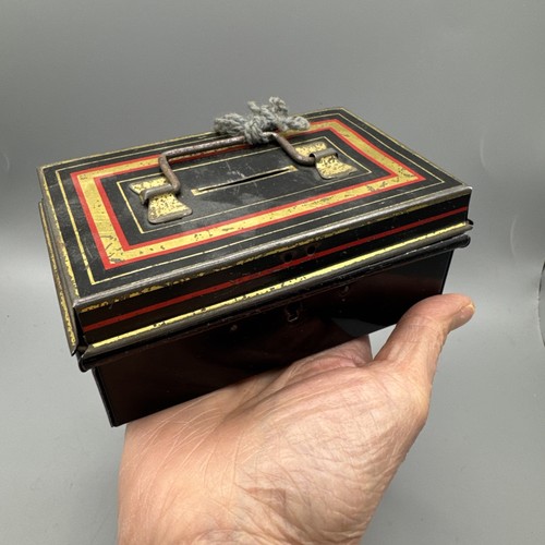 Vintage metal tin - vintage, petty