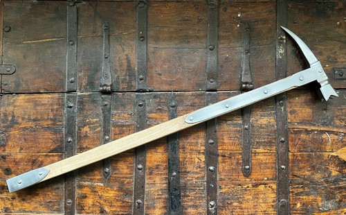 Two handed medieval hammer - handed,