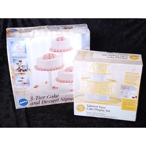 Wilton lot tier cake - lot, 3-tier