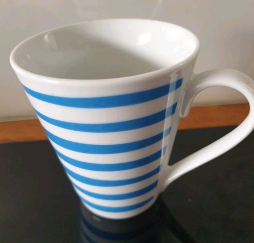 Mug homestore blue and white - homestore,